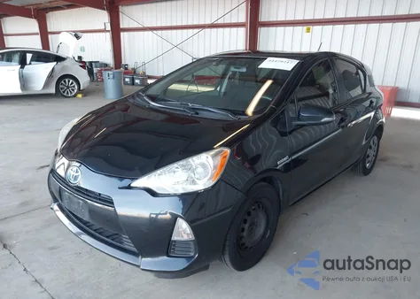 2014 Toyota Prius C Two z USA, uszkodzony, nr VIN JTDKDTB36E1083246